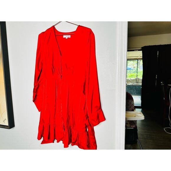 MARISSA WEBB Satin Red Tie Front V-Neck Ruffled Sleeves Shift Mini Dress Size 10 - Picture 3 of 11